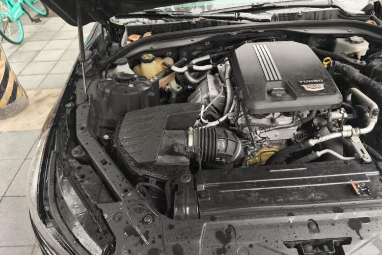 Used Cadillac CT5 2020 Revised 28T Platinum Sport Edition Engine Bay Right