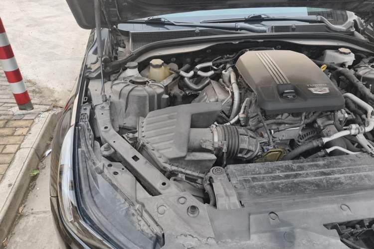 Used Cadillac CT5 2020 Revised Version 28T Luxury Edition Engine Bay Right