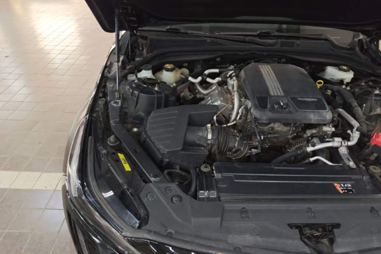 Used Cadillac CT5 2020 28T Fashion Edition Engine Bay Right