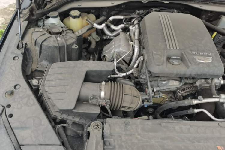 Used Cadillac CT5 2020 Revised Version 28T Luxury Edition Engine Bay Right