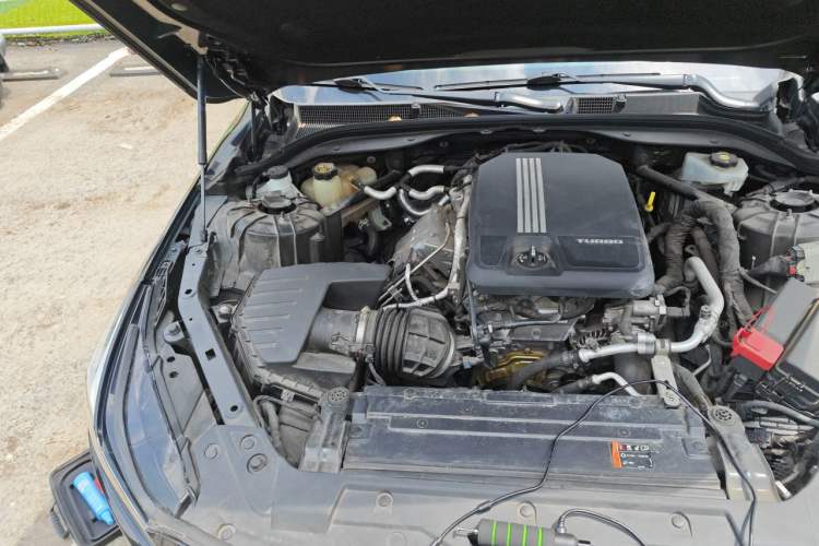 Used Cadillac CT5 2020 28T Platinum Sport Edition Engine Bay Right