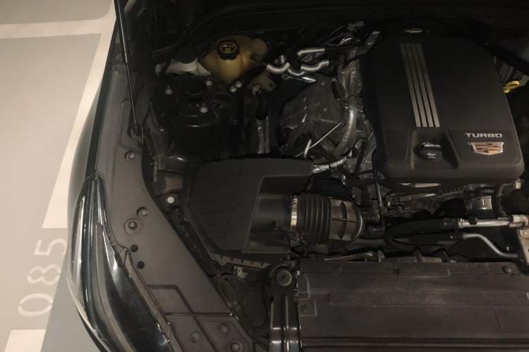 Used Cadillac CT5 2020 Revised Version 28T Luxury Edition Engine Bay Right