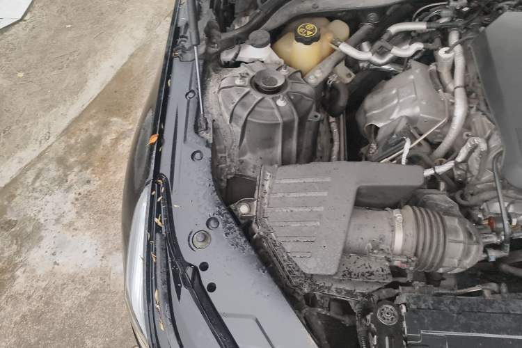 Used Cadillac CT5 2020 Revised Version 28T Luxury Edition Engine Bay Right
