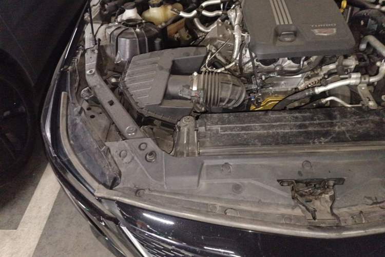 Used Cadillac CT5 2020 Revised Version 28T Tech Edition Engine Bay Right