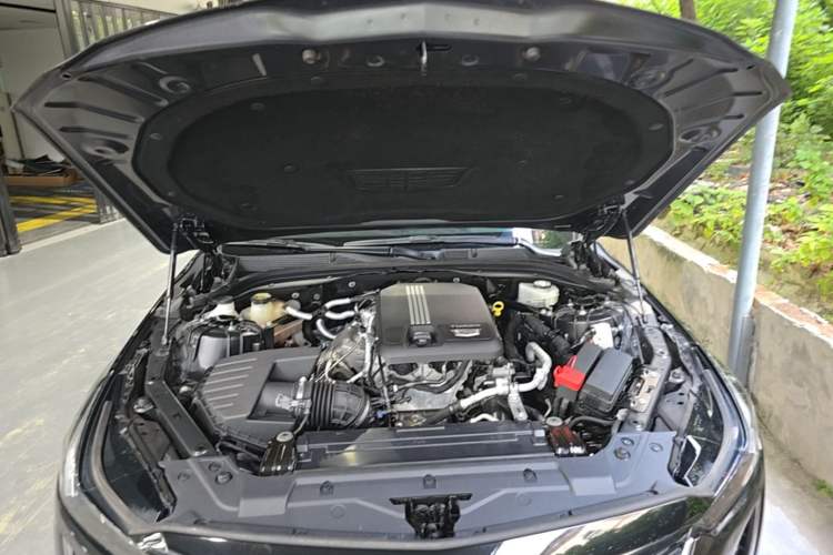 Used Cadillac CT5 2020 Revised Version 28T Fashion Edition Engine Bay