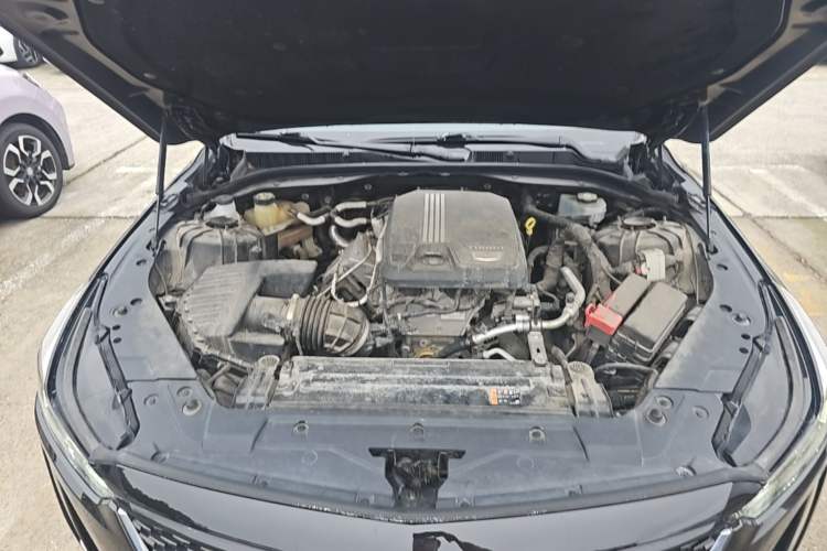 Used Cadillac CT5 2020 Revised Version 28T Tech Edition Engine Bay