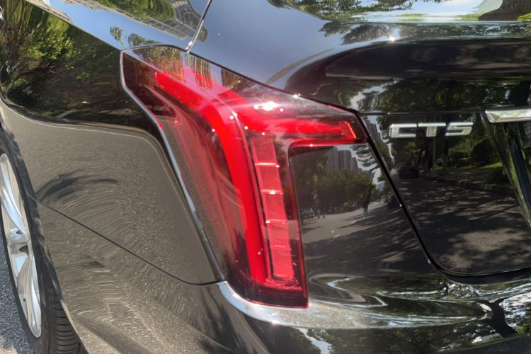 Used Cadillac CT5 2020 Revised Version 28T Luxury Edition Exterior 2