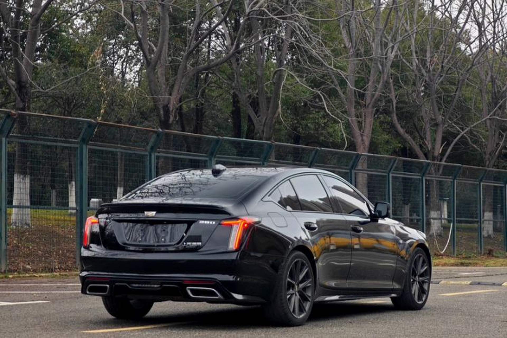 Used Cadillac CT5 2020 Revised 28T Platinum Sport Edition Exterior 4