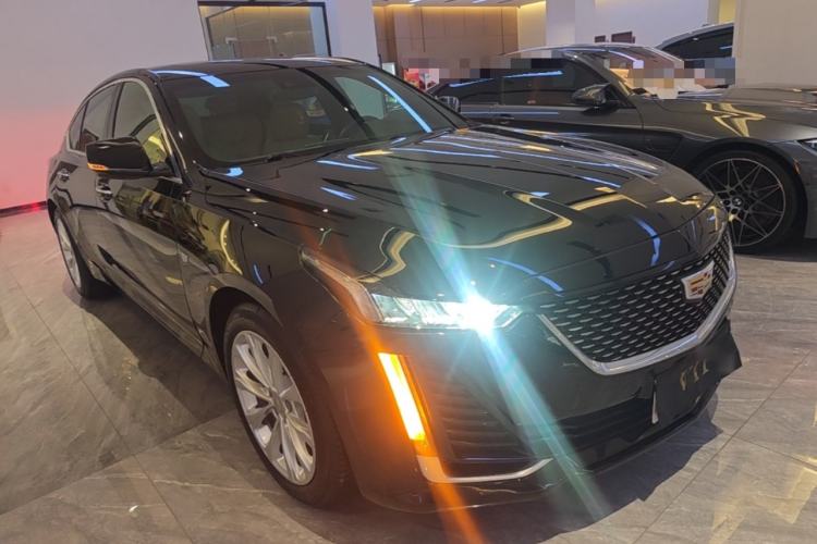 Used Cadillac CT5 2020 Revised Version 28T Luxury Edition Front Right 45 Deg