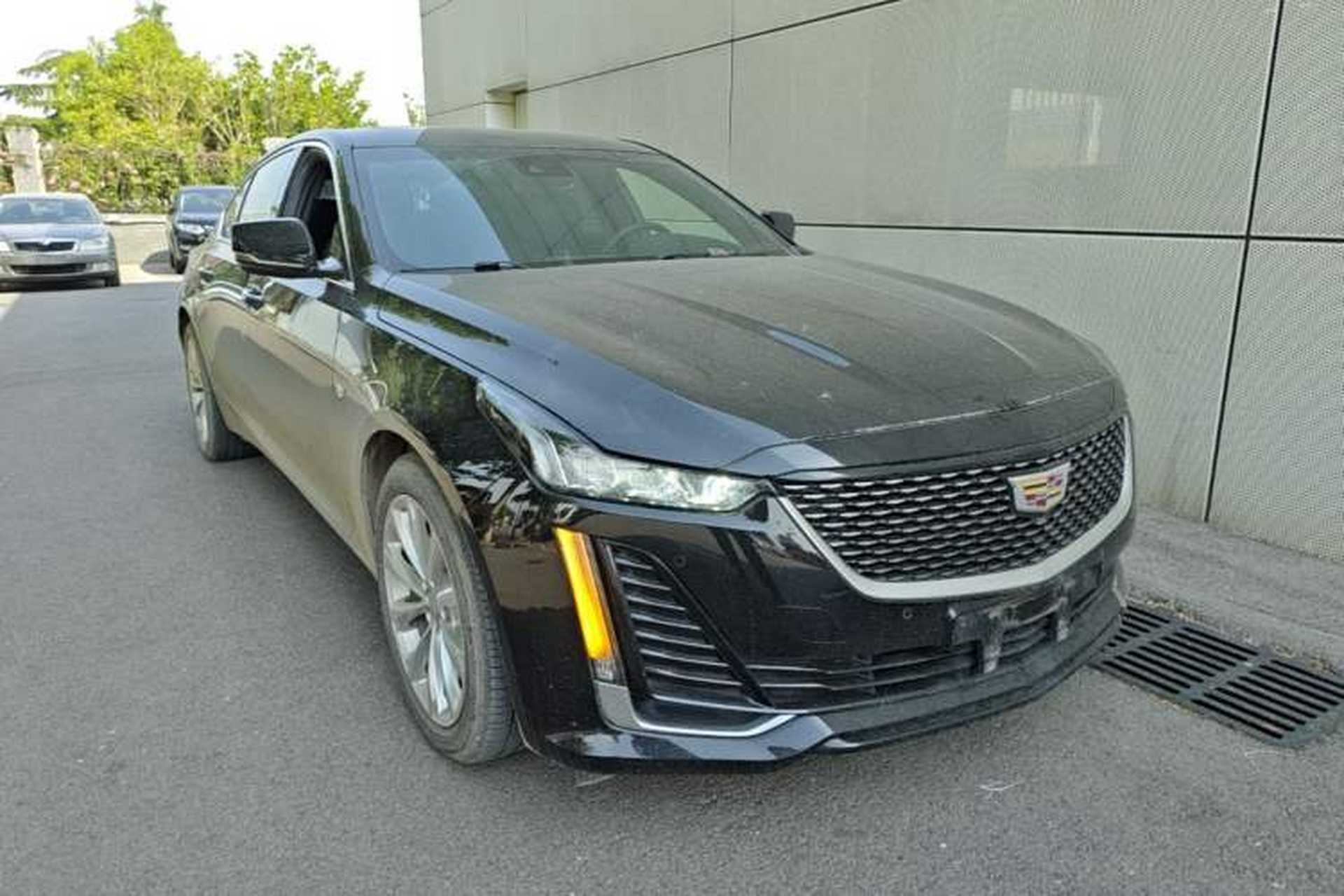 Used Cadillac CT5 2020 Revised Version 28T Luxury Edition Front Right 45 Deg