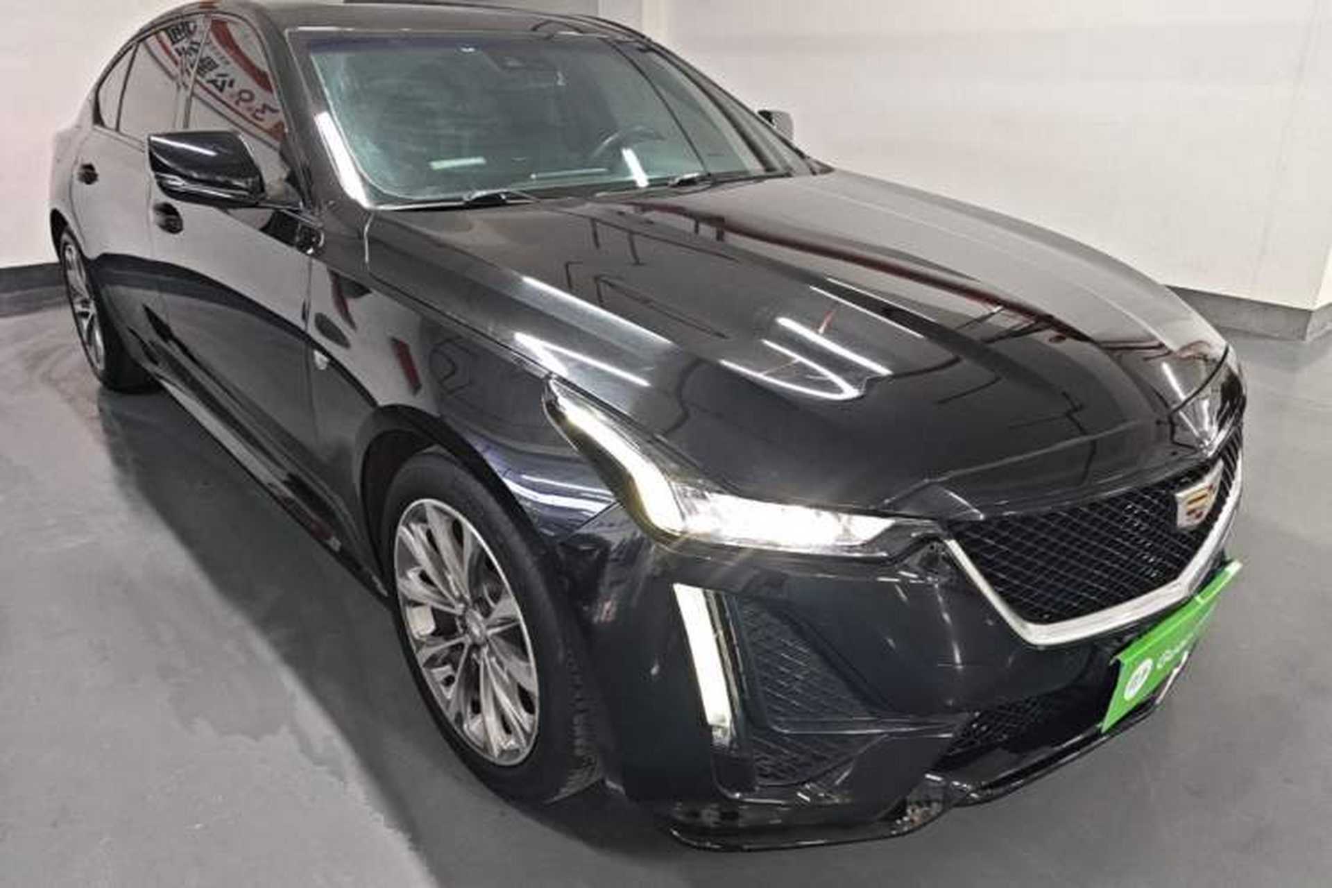 Used Cadillac CT5 2020 Updated 28T Leading Sporty Version Front Right 45 Deg
