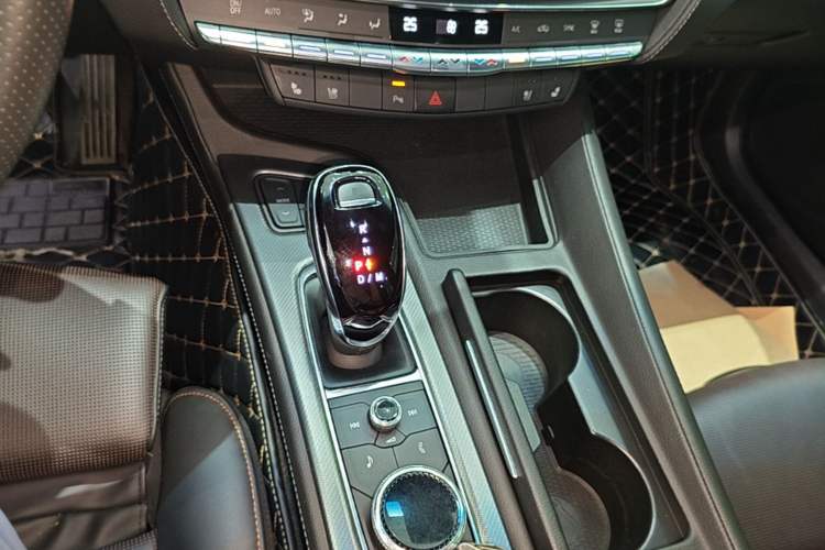 Used Cadillac CT5 2020 Updated 28T Leading Sporty Version Gear Lever