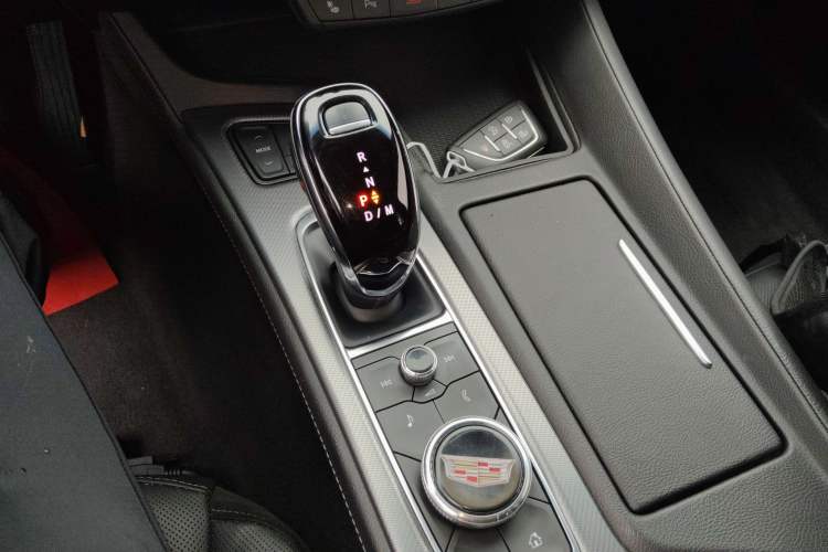 Used Cadillac CT5 2020 Revised Version 28T Luxury Edition Gear Lever