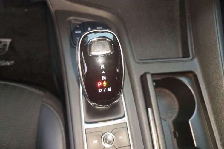 Used Cadillac CT5 2020 28T Tech Edition Gear Lever