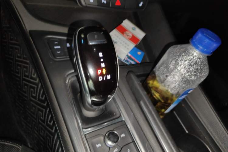Used Cadillac CT5 2020 Revised Version 28T Luxury Edition Gear Lever
