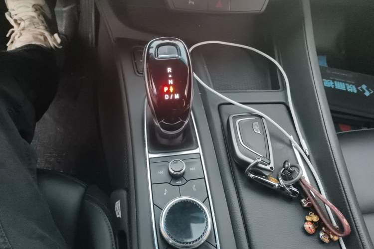 Used Cadillac CT5 2020 Revised Version 28T Luxury Edition Gear Lever