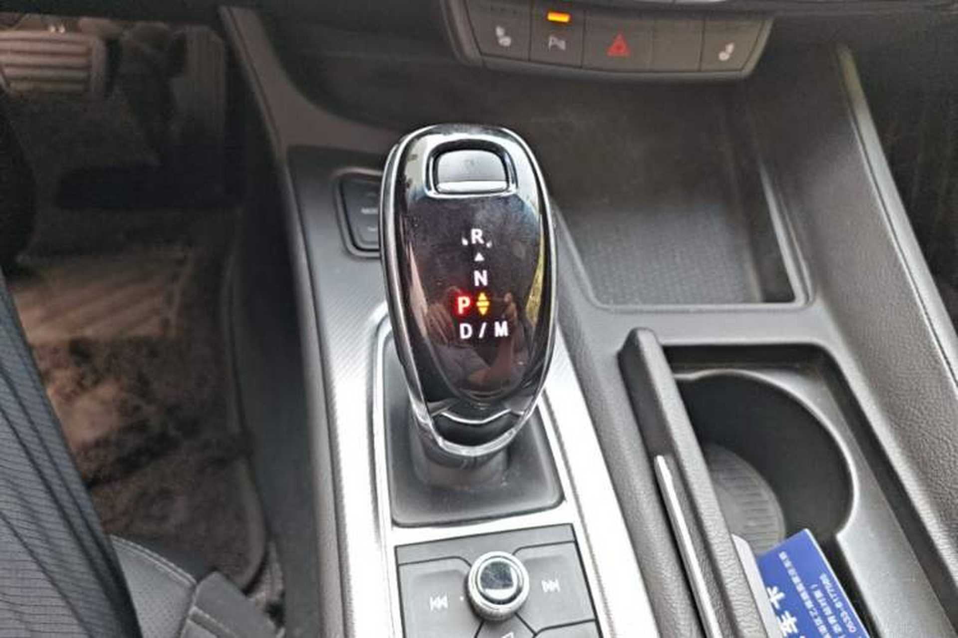 Used Cadillac CT5 2020 Revised Version 28T Luxury Edition Gear Lever