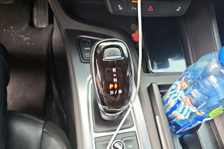 Used Cadillac CT5 2020 Revised Version 28T Luxury Edition Gear Lever
