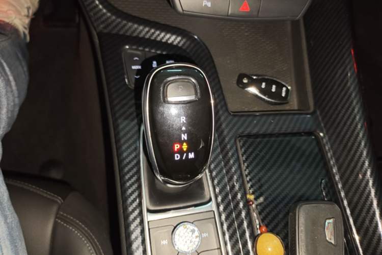 Used Cadillac CT5 2020 28T Fashion Edition Gear Lever