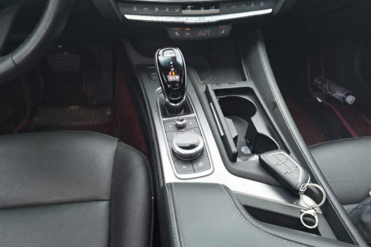 Used Cadillac CT5 2020 Revised Version 28T Luxury Edition Gear Lever
