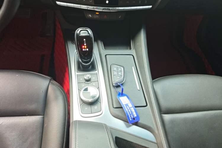Used Cadillac CT5 2020 Revised Version 28T Luxury Edition Gear Lever