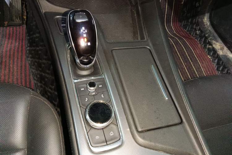 Used Cadillac CT5 2020 Revised Version 28T Luxury Edition Gear Lever