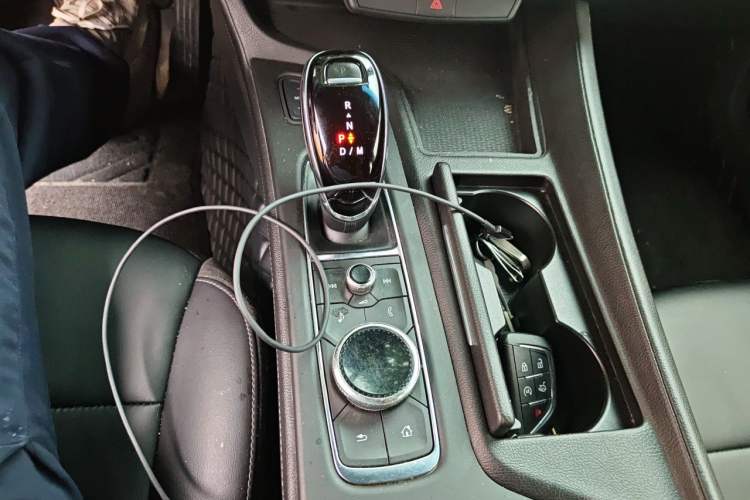 Used Cadillac CT5 2020 Revised Version 28T Tech Edition Gear Lever