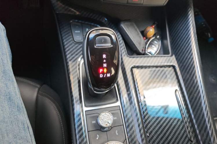 Used Cadillac CT5 2020 28T Fashion Edition Gear Lever