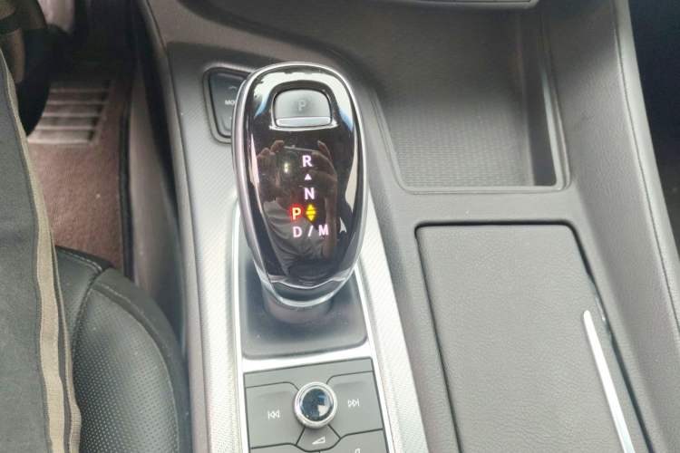 Used Cadillac CT5 2020 28T Luxury Version Gear Lever