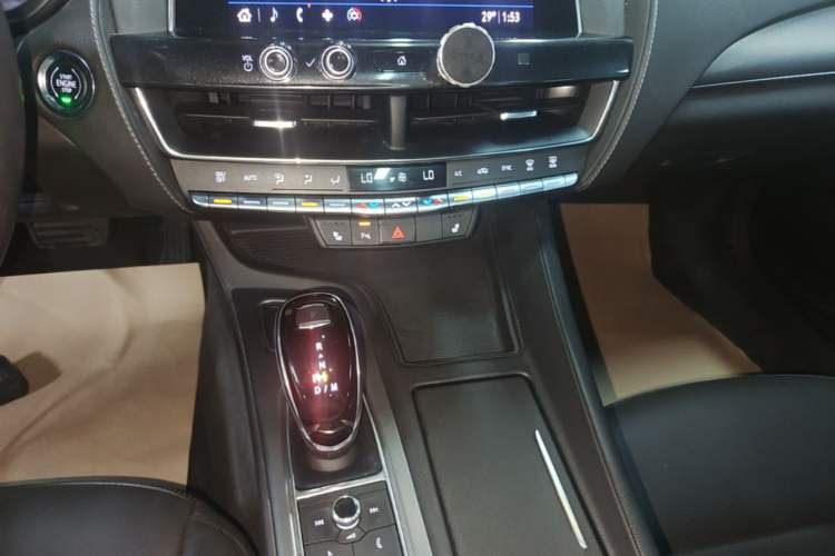Used Cadillac CT5 2020 Revised Version 28T Luxury Edition Gear Lever