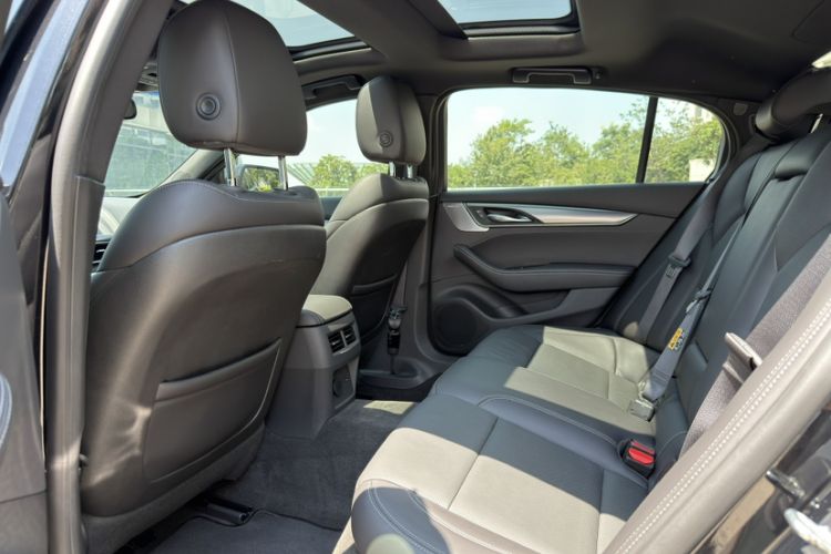 Used Cadillac CT5 2020 Revised Version 28T Luxury Edition Interior 2