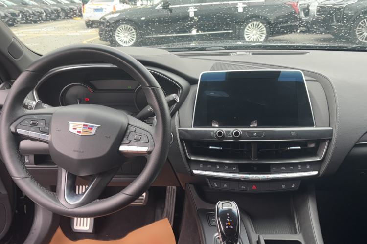 Used Cadillac CT5 2020 28T Leading Sport Model Interior 3