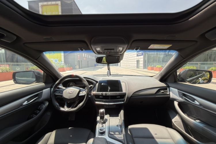 Used Cadillac CT5 2020 Revised Version 28T Luxury Edition Interior 3