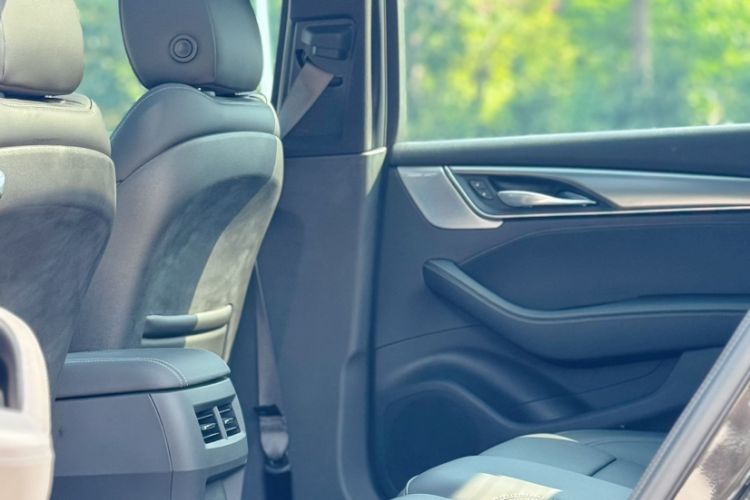 Used Cadillac CT5 2020 28T Luxury Version Interior 4