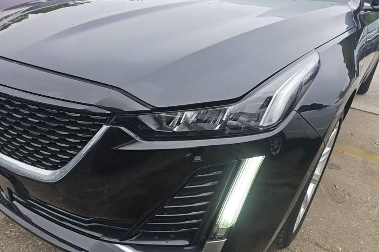 Used Cadillac CT5 2020 Revised Version 28T Tech Edition Left Front Headlight