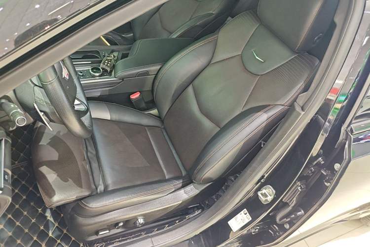 Used Cadillac CT5 2020 Updated 28T Leading Sporty Version Left Front Seat