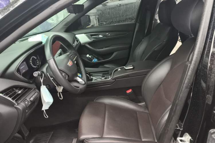Used Cadillac CT5 2020 Revised 28T Platinum Sport Edition Left Front Seat