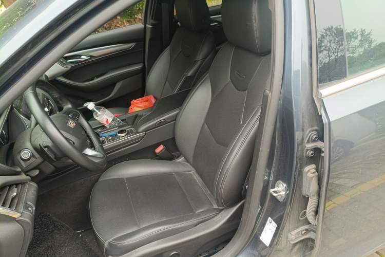 Used Cadillac CT5 2020 28T Luxury Version Left Front Seat