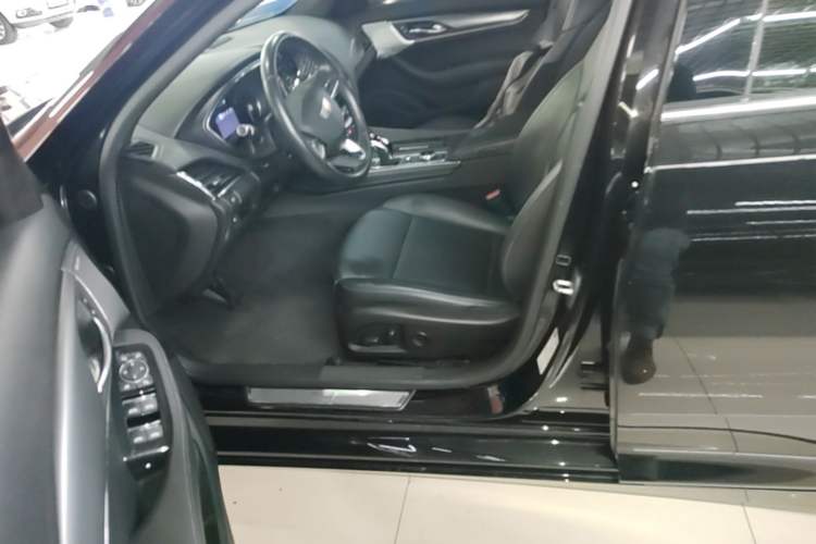 Used Cadillac CT5 2020 Revised Version 28T Luxury Edition Left Front Seat