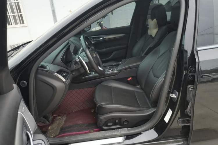 Used Cadillac CT5 2020 Revised Version 28T Luxury Edition Left Front Seat