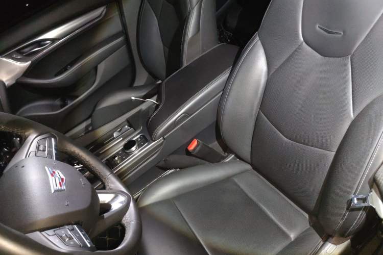 Used Cadillac CT5 2020 Revised Version 28T Luxury Edition Left Front Seat