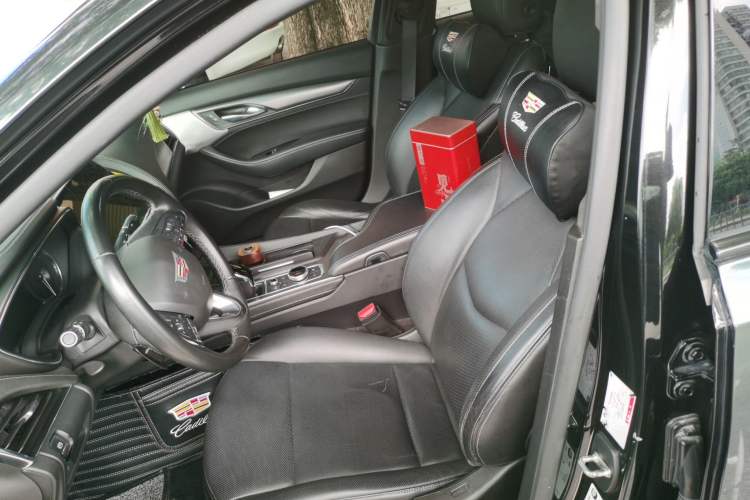 Used Cadillac CT5 2020 Revised Version 28T Luxury Edition Left Front Seat