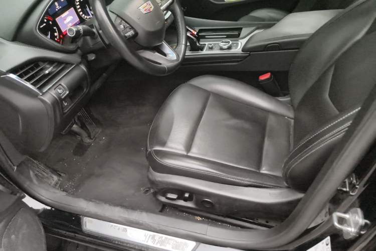 Used Cadillac CT5 2020 Revised Version 28T Luxury Edition Left Front Seat