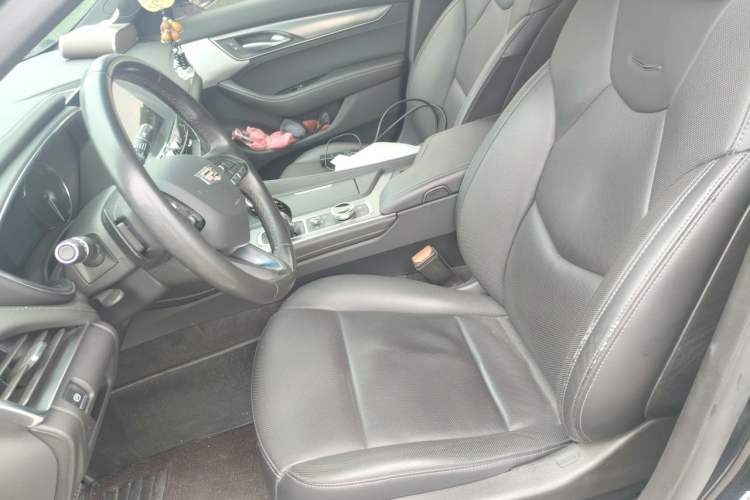 Used Cadillac CT5 2020 28T Luxury Version Left Front Seat