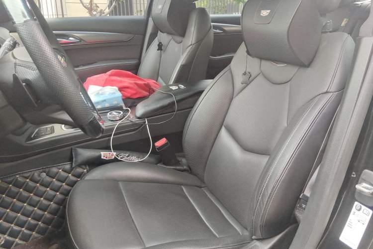 Used Cadillac CT5 2020 Revised Version 28T Luxury Edition Left Front Seat