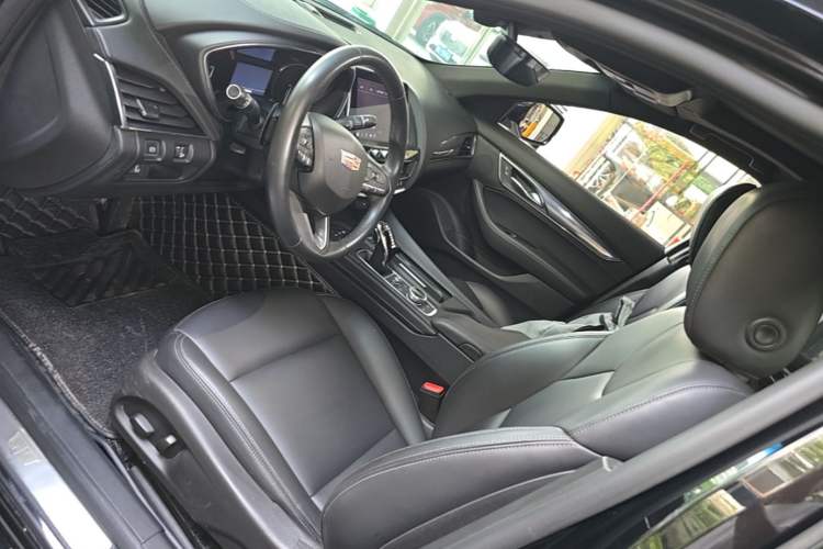 Used Cadillac CT5 2020 Revised Version 28T Fashion Edition Left Front Seat