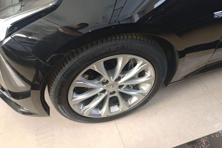 Used Cadillac CT5 2020 Revised Version 28T Luxury Edition Left Front Wheel Hub