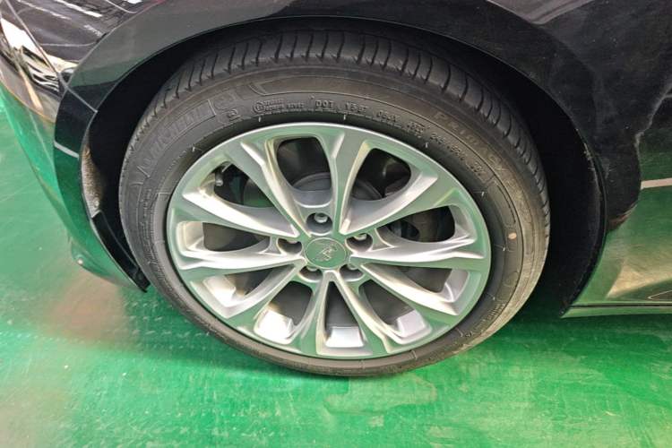Used Cadillac CT5 2020 Revised Version 28T Luxury Edition Left Front Wheel Hub