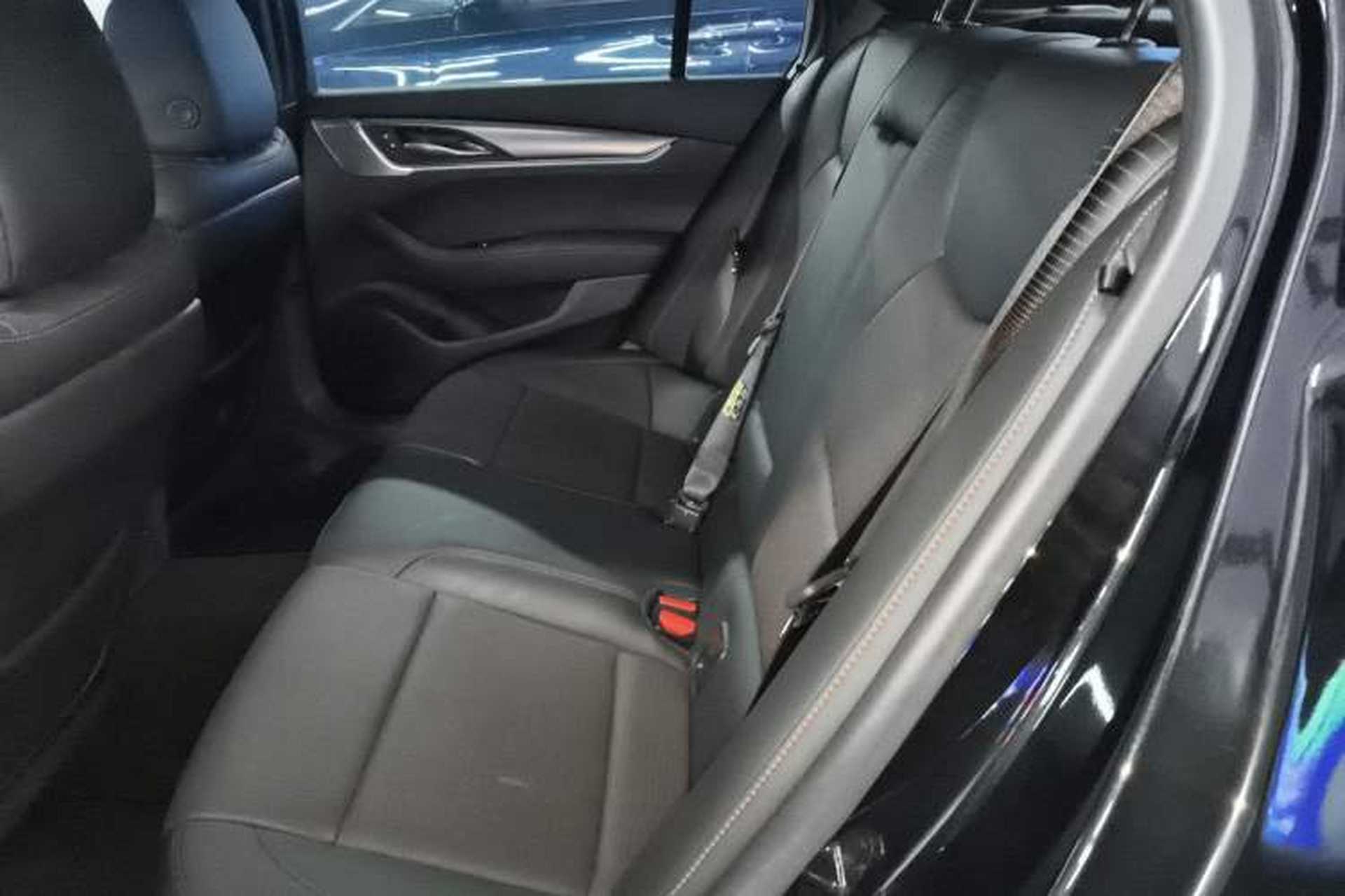 Used Cadillac CT5 2020 Updated 28T Leading Sporty Version Left Rear Seat