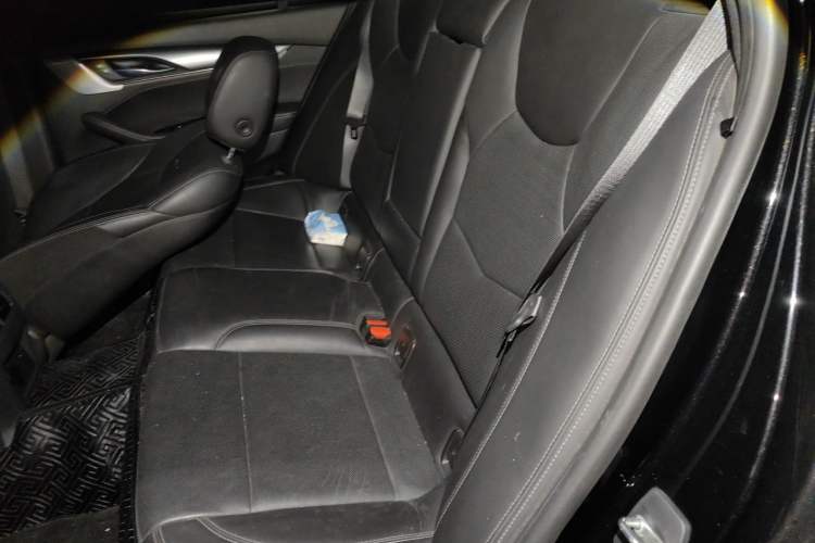 Used Cadillac CT5 2020 Revised Version 28T Luxury Edition Left Rear Seat